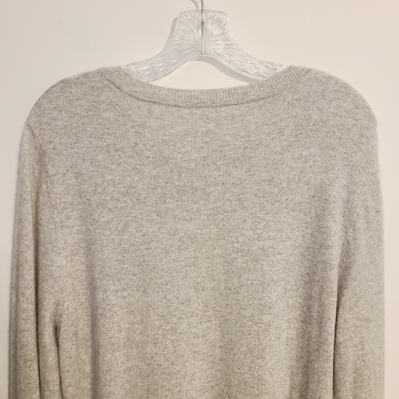 Unbranded | Women's Gray Scoopneck High Low 100% Cashmere Sweater (Size Large) - Picture 9 of 14